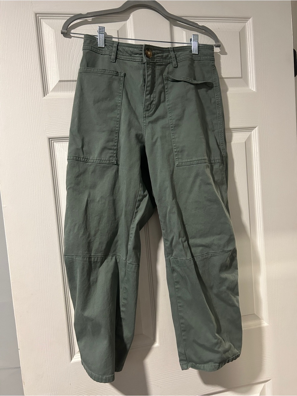 Loft Cropped Olive Pants